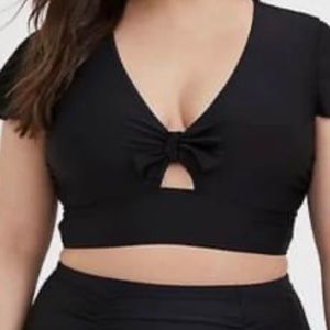 NWT Torrid bathing suit top